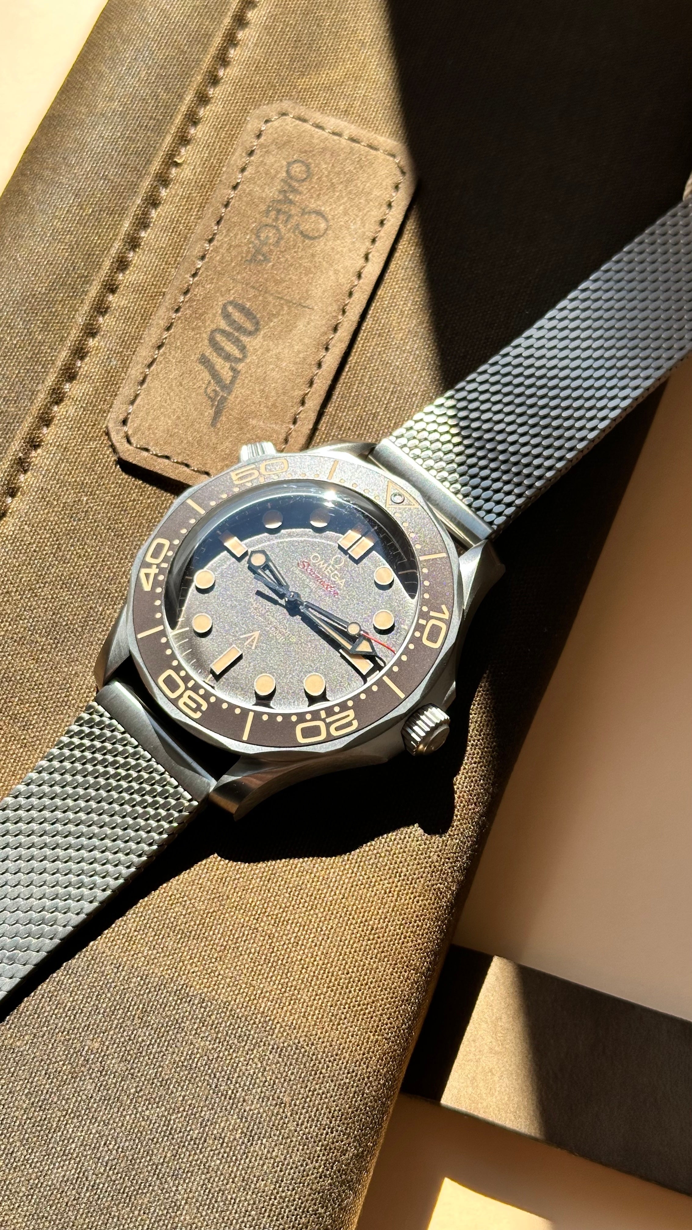 Omega James Bond