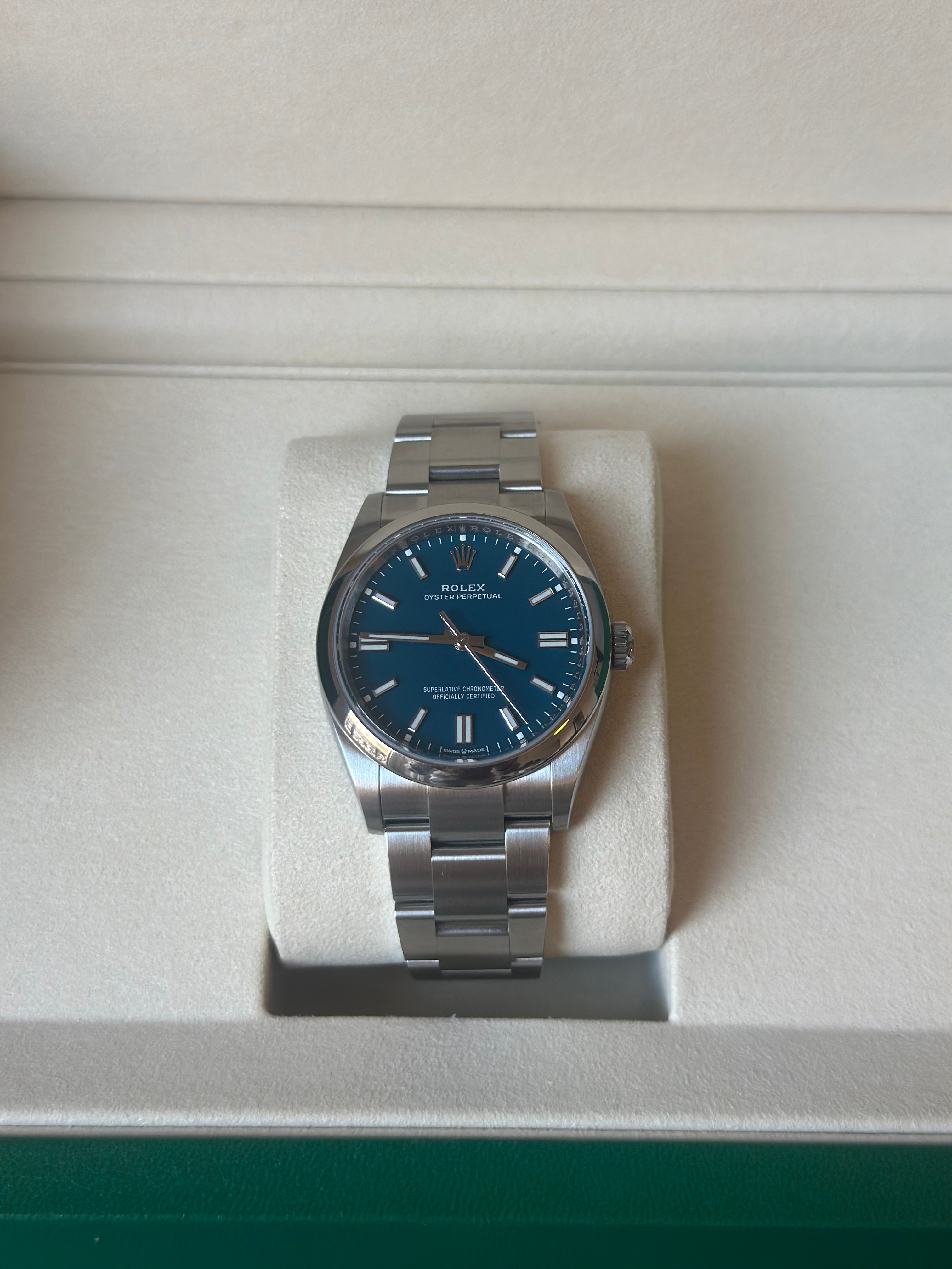 Rolex 126000 Oyster
