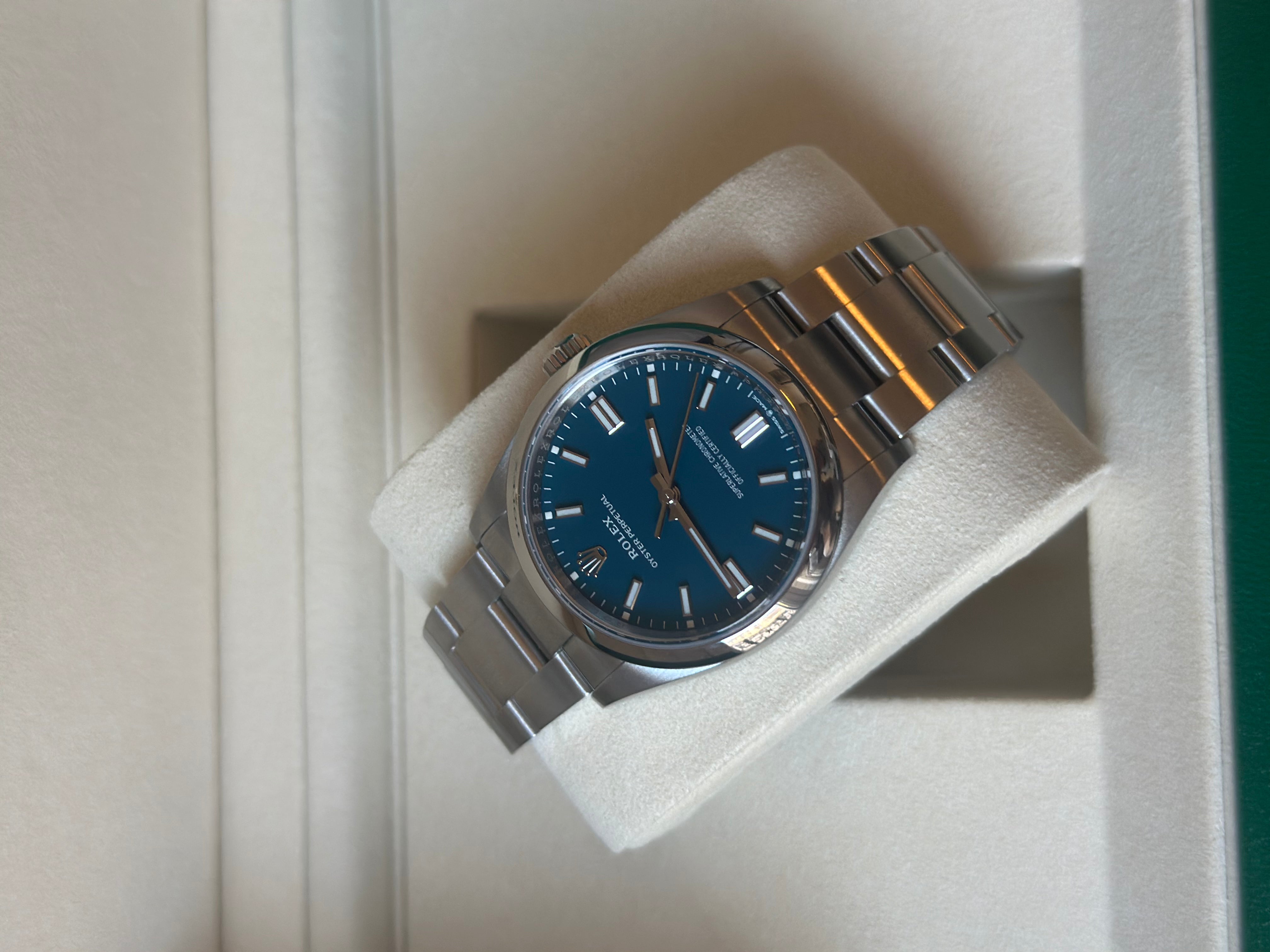 Rolex 126000 Oyster