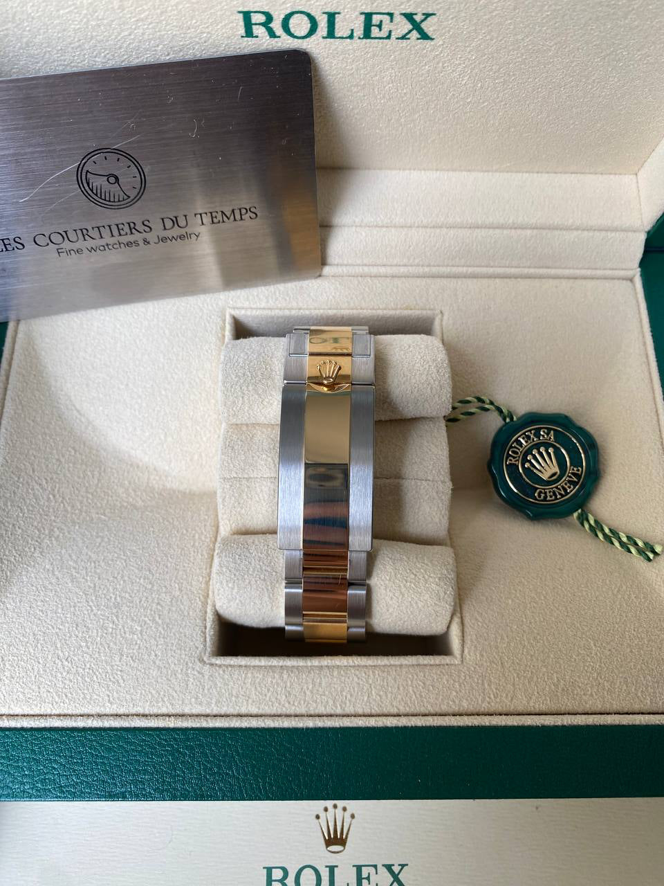 Rolex Submariner Date