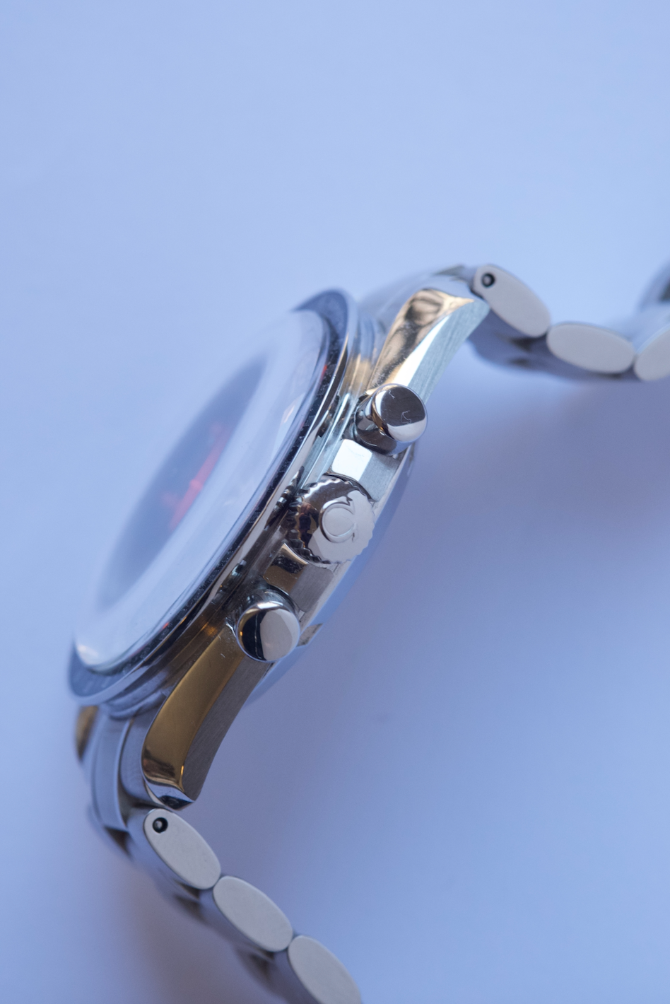 Omega Speedmaster Racing Japan