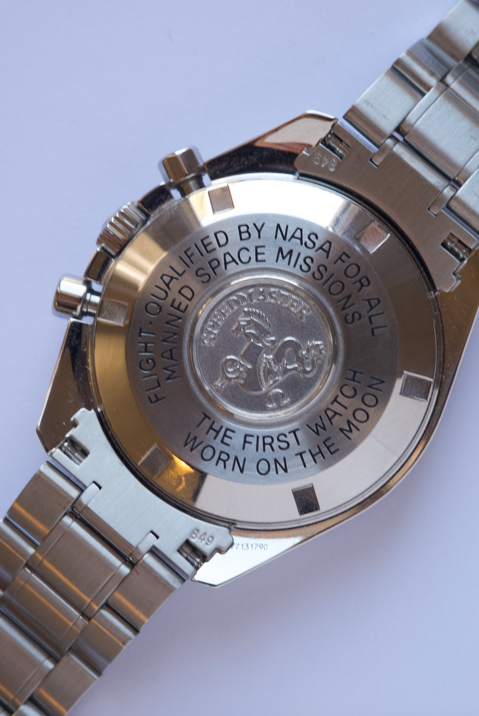 Omega Speedmaster Racing Japan