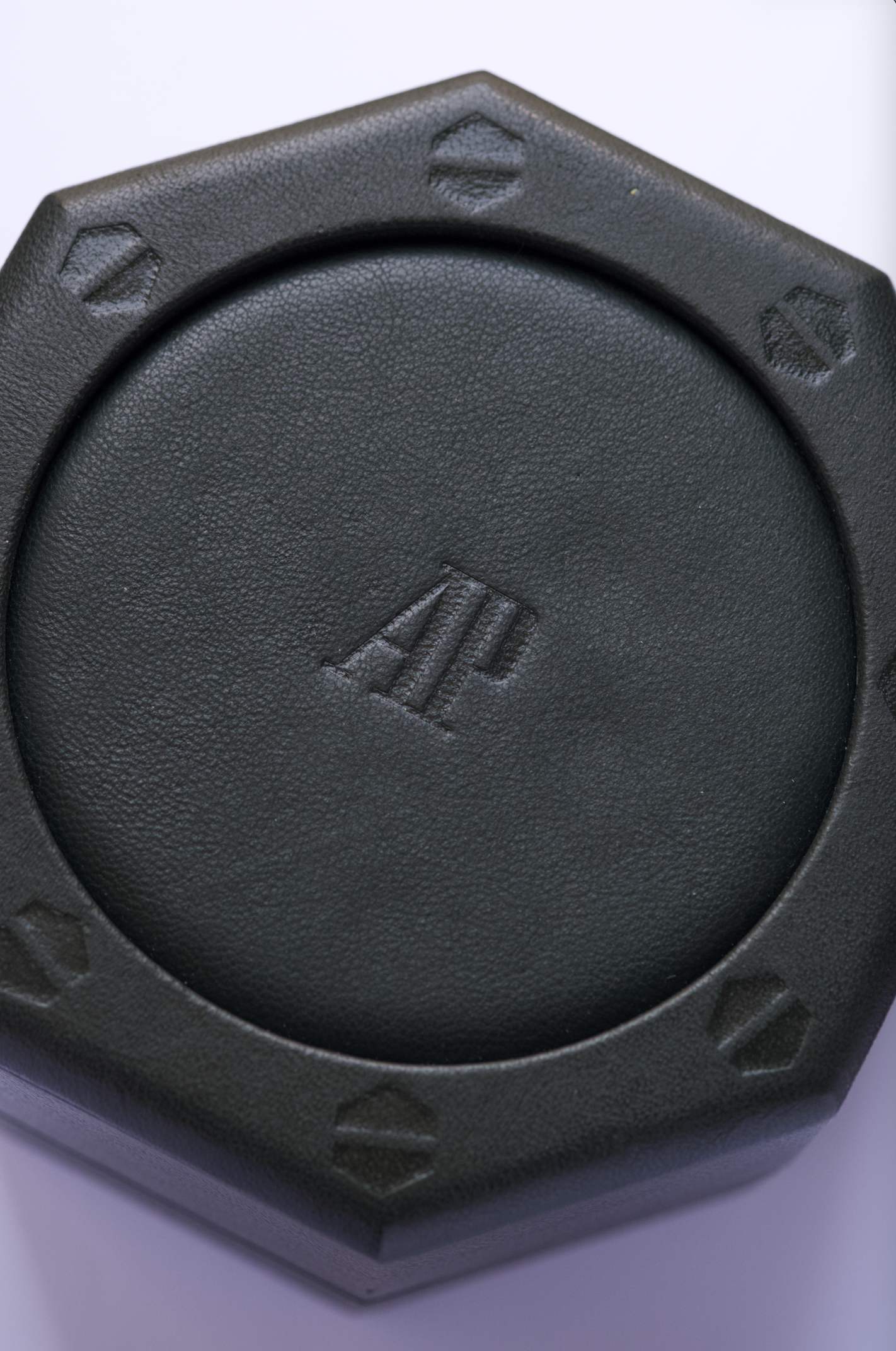 Audemars Piguet 25730ST