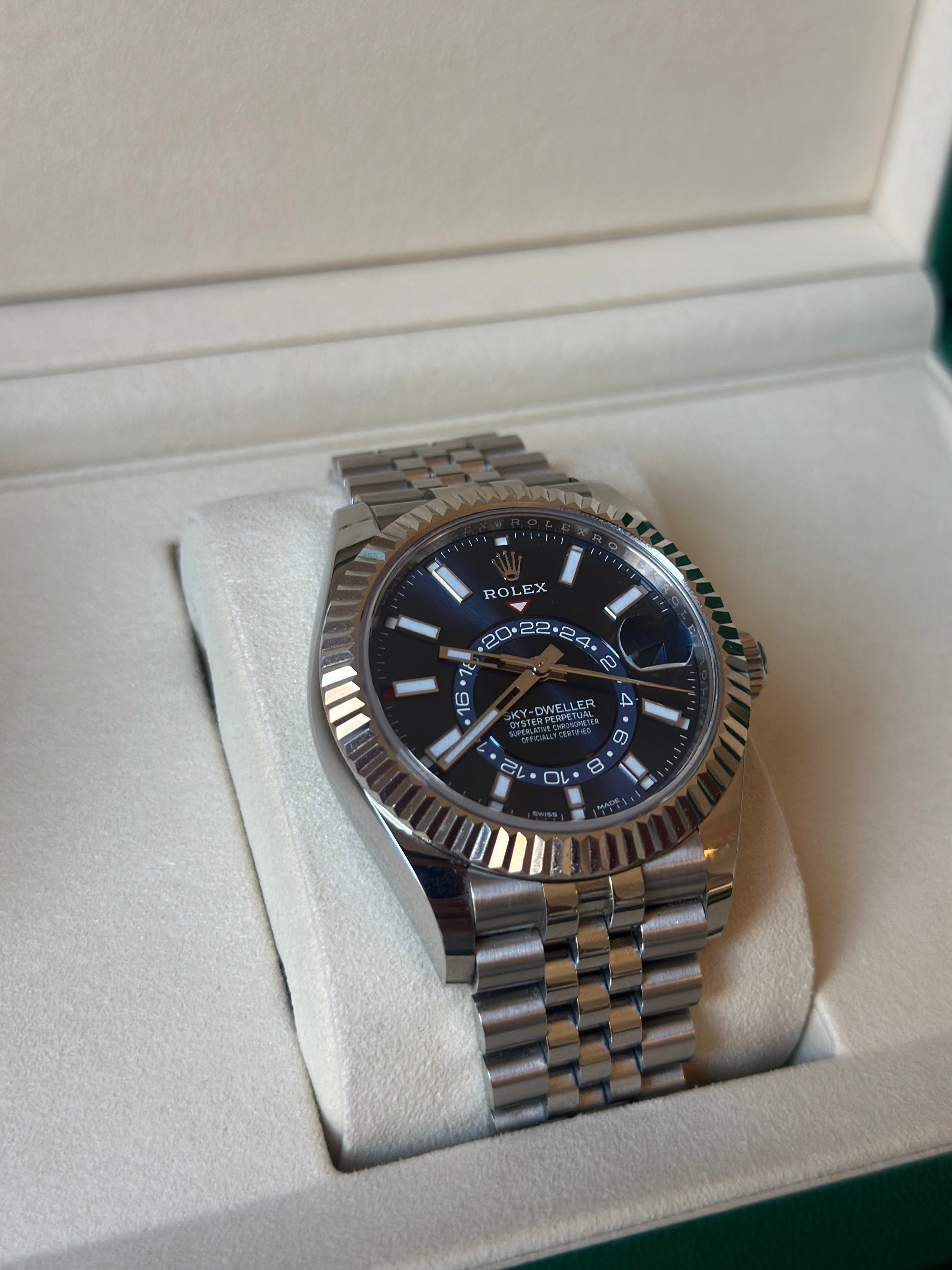 Rolex Skydweller 326934 bleu